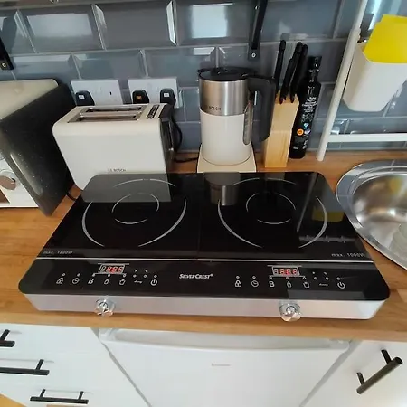 Private Self Contained Self Catering Flat *