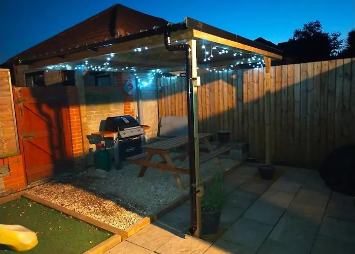 Private Self Contained Self Catering Flat Bristol